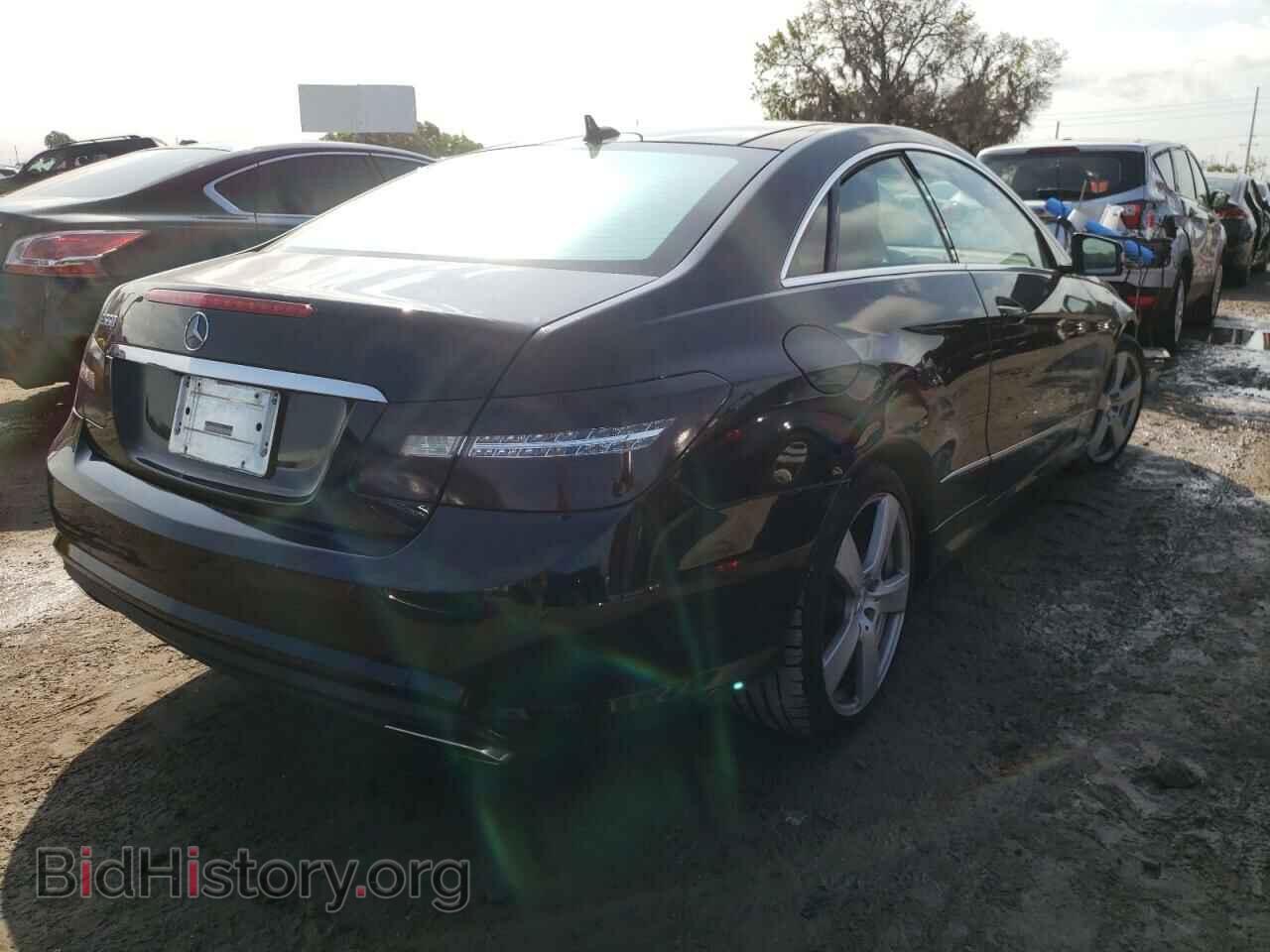 2011 MERCEDES-BENZ E-CLASS - VIN: WDDKJ7CB9BF082988 - Фото 4