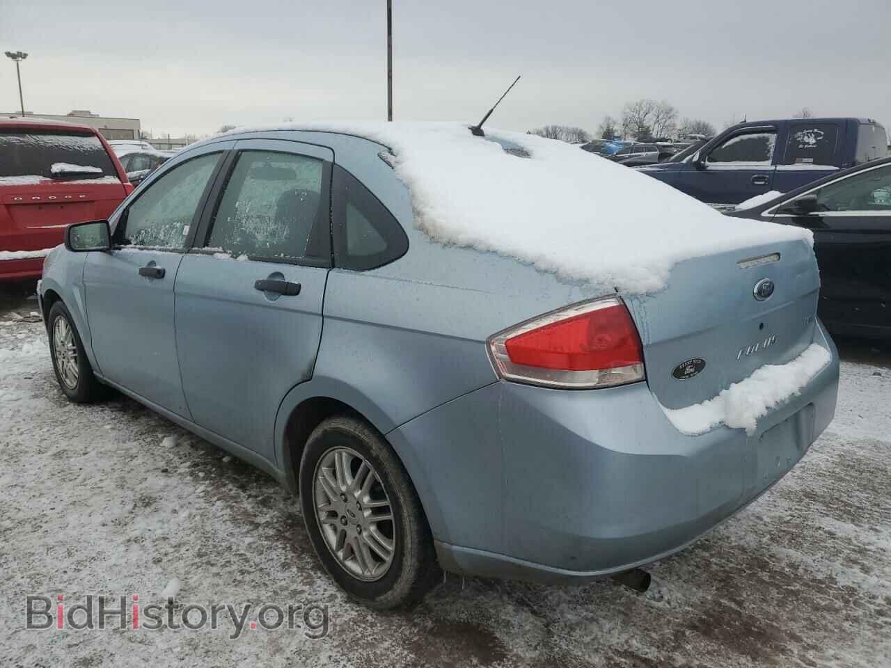 2009 FORD FOCUS - VIN: 1FAHP35N19W122984 - Фото 2