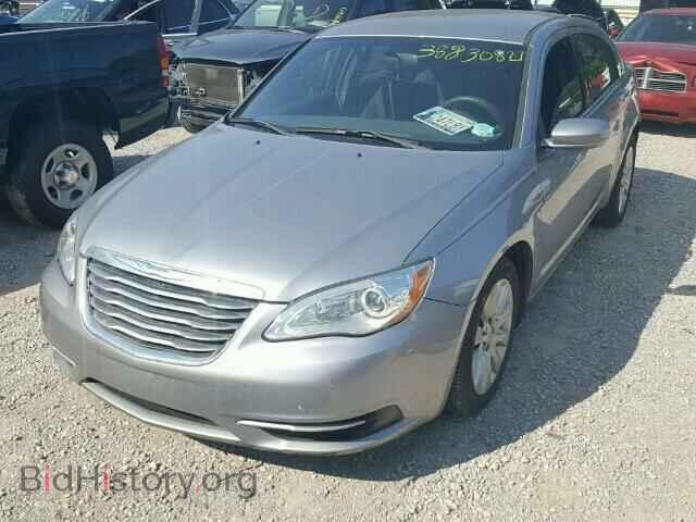 2013 CHRYSLER 200 - VIN: 1C3CCBAB8DN622536 - Фото 2