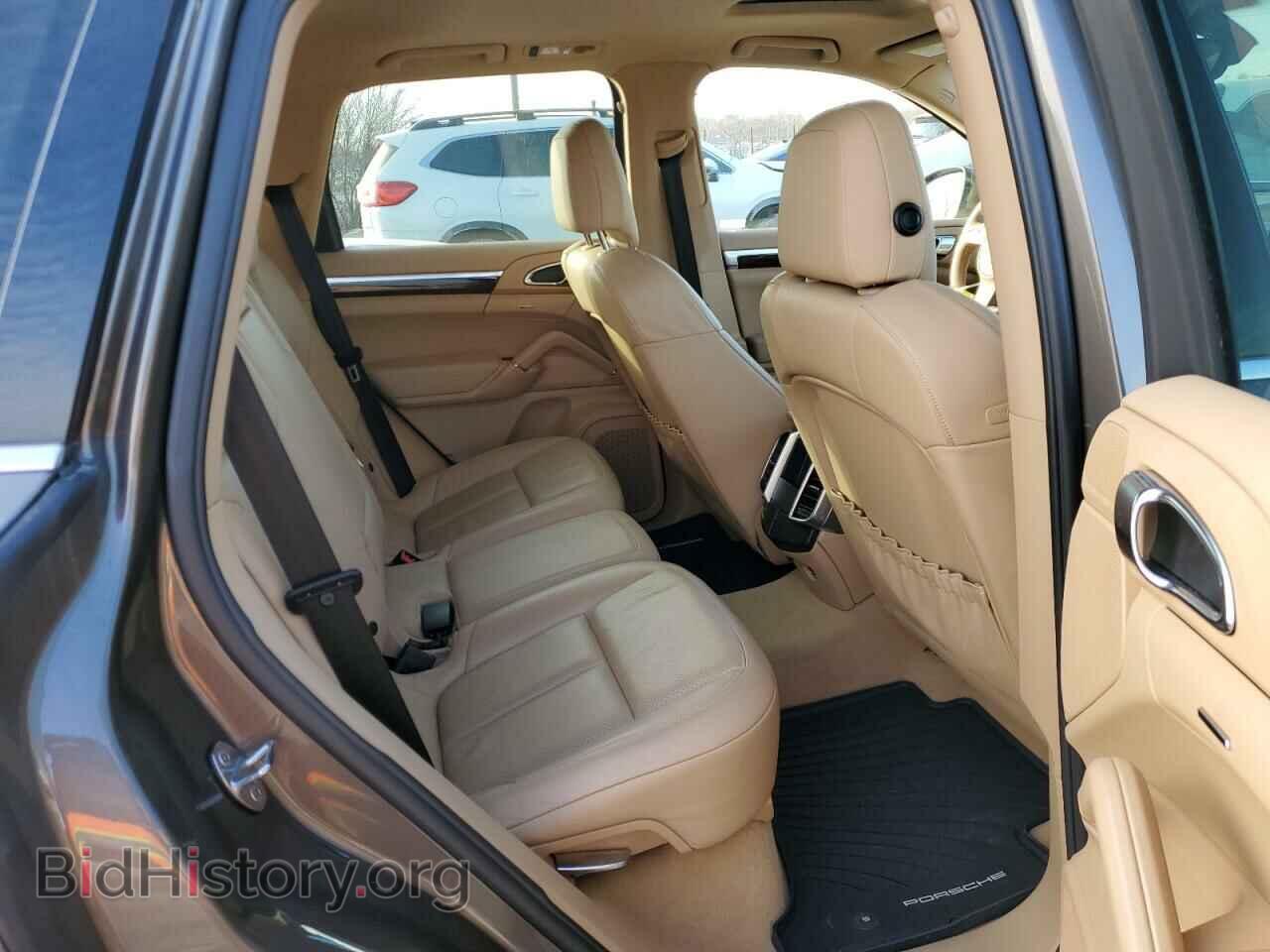 2011 PORSCHE CAYENNE - VIN: WP1AB2A27BLA44202 - Фото 10