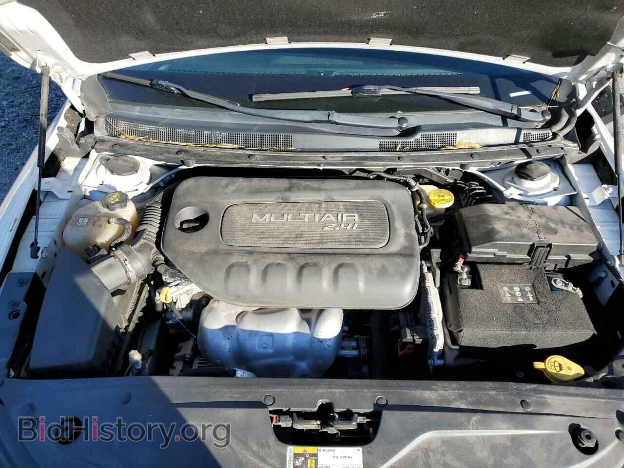 2015 CHRYSLER 200 - VIN: 1C3CCCAB4FN716602 - Фото 11