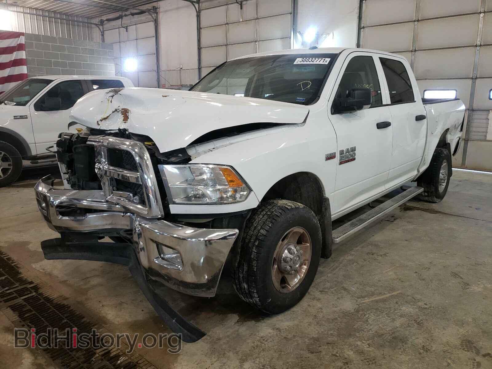 2014 RAM 2500 - VIN: 3C6TR5DTXEG304760 - Photo 2