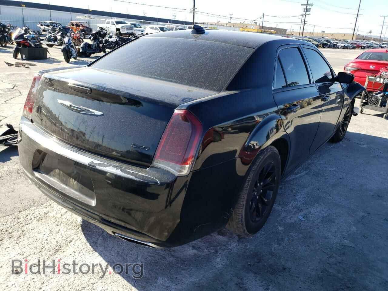 2015 CHRYSLER 300 - VIN: 2C3CCAAG9FH841961 - Фото 3