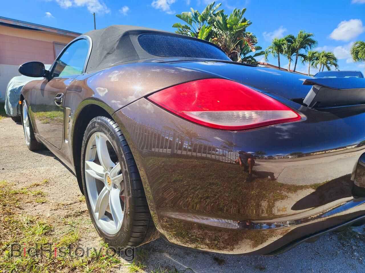 2011 PORSCHE BOXSTER - VIN: WP0CA2A80BU710067 - Фото 11