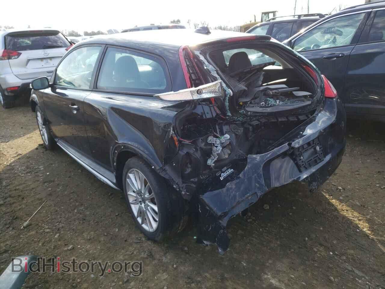 2011 VOLVO C30 - VIN: YV1672MK7B2190619 - Фото 3