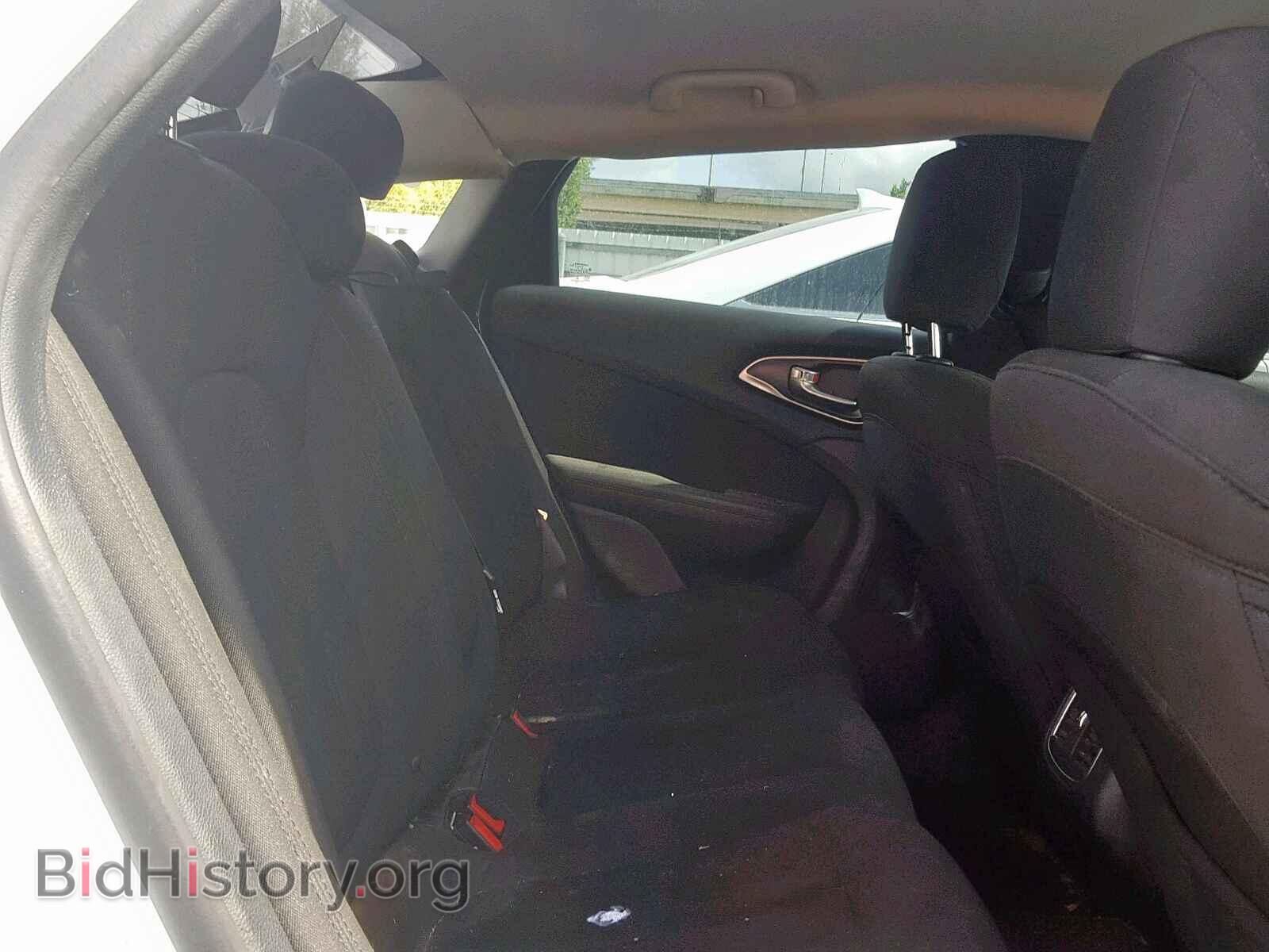 2016 CHRYSLER 200 - VIN: 1C3CCCABXGN180031 - Photo 6