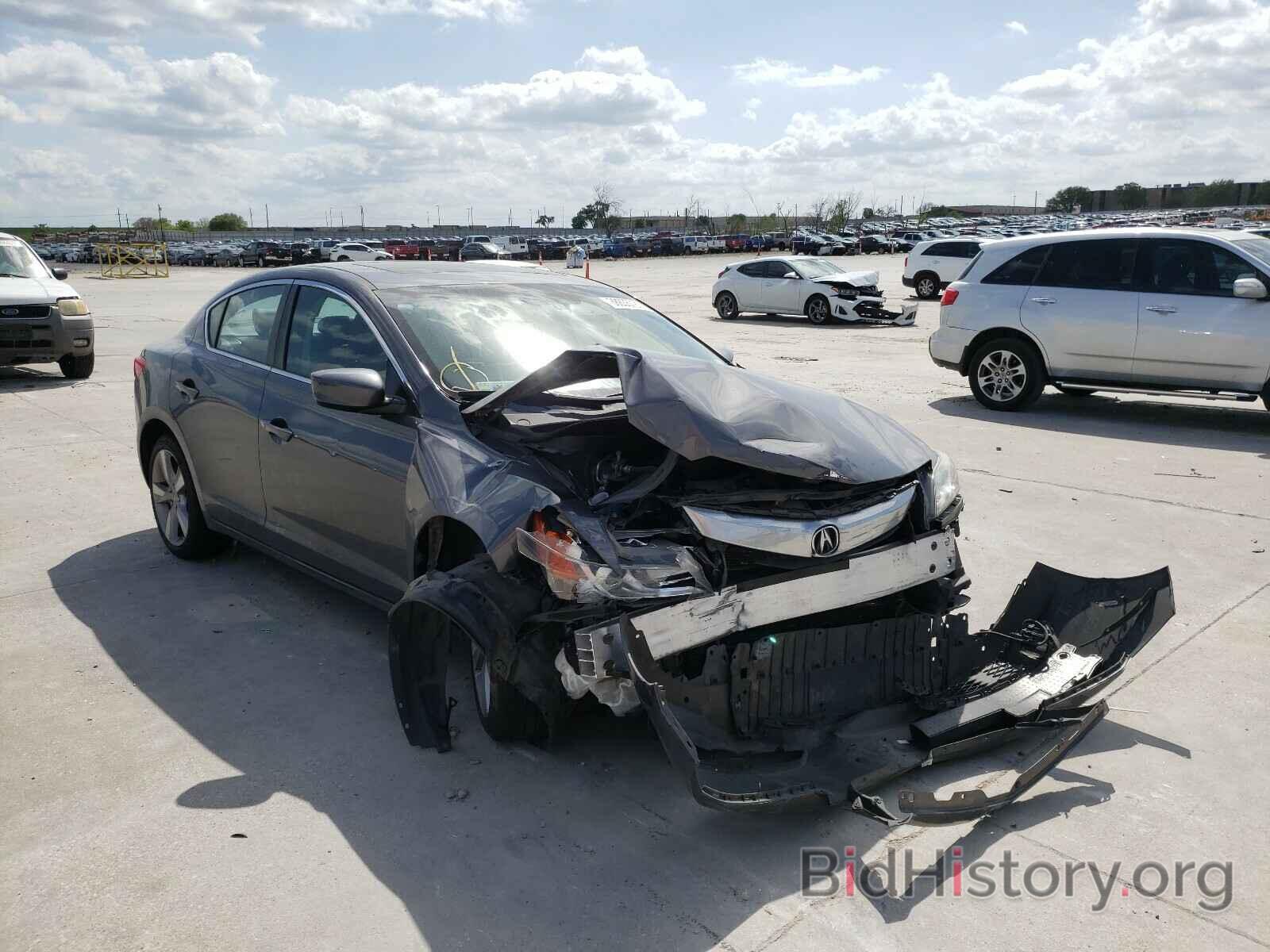 Photo 19VDE1F55FE004775 - ACURA ILX 2015