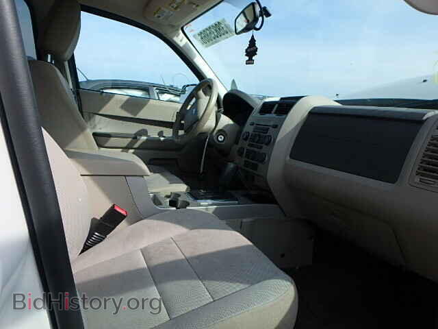 2011 FORD ESCAPE - VIN: 1FMCU9D76BKC62136 - Photo 5