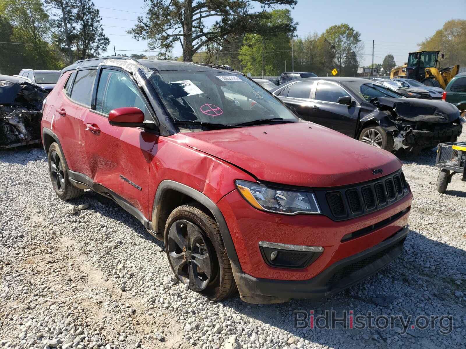 Photo 3C4NJCBB0JT324685 - JEEP COMPASS 2018