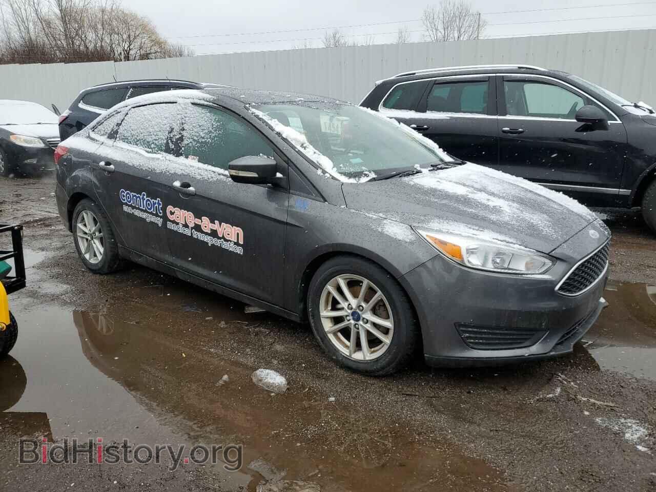 2017 FORD FOCUS - VIN: 1FADP3F22HL339818 - Photo 4