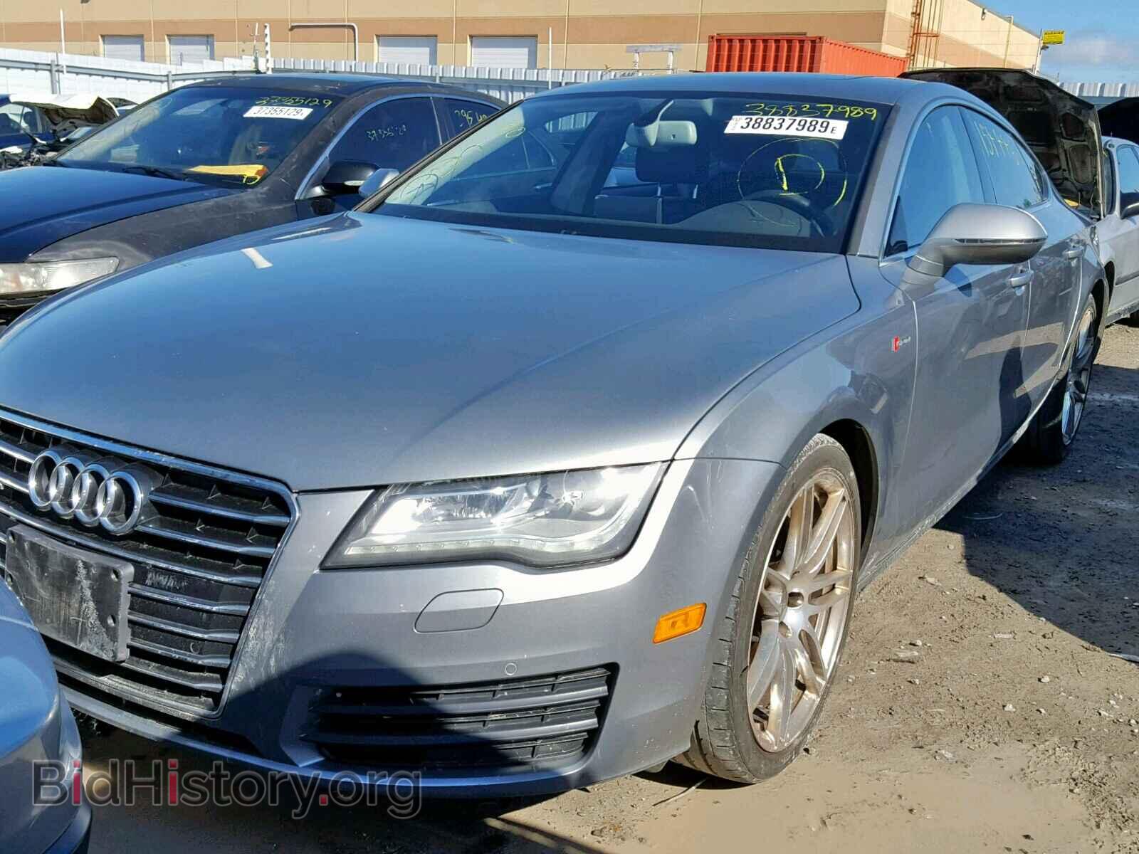 2013 AUDI A7 - VIN: WAUWGCFC9DN013490 - Фото 2