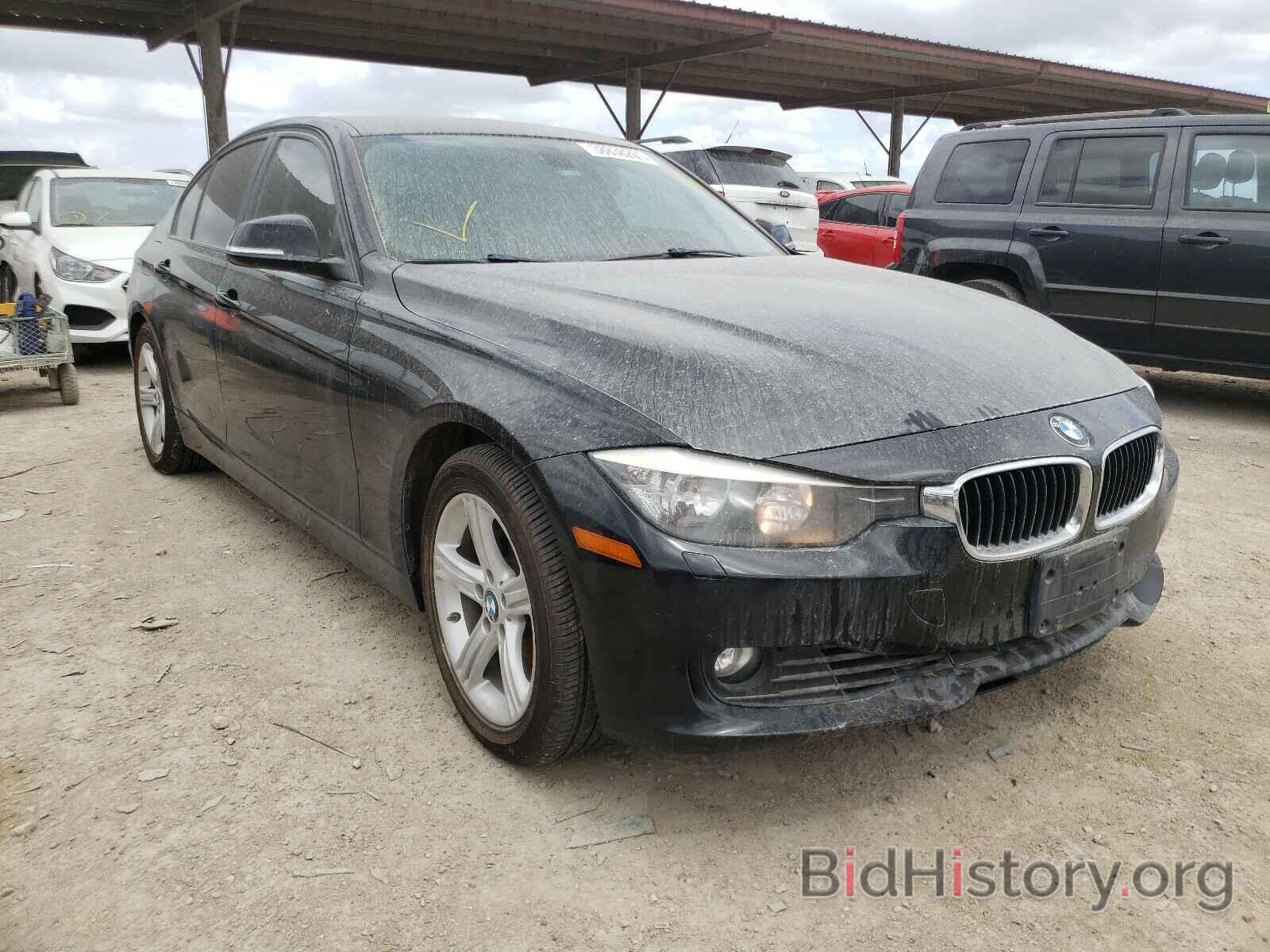 Photo WBA3B5C51DF596909 - BMW 3 SERIES 2013