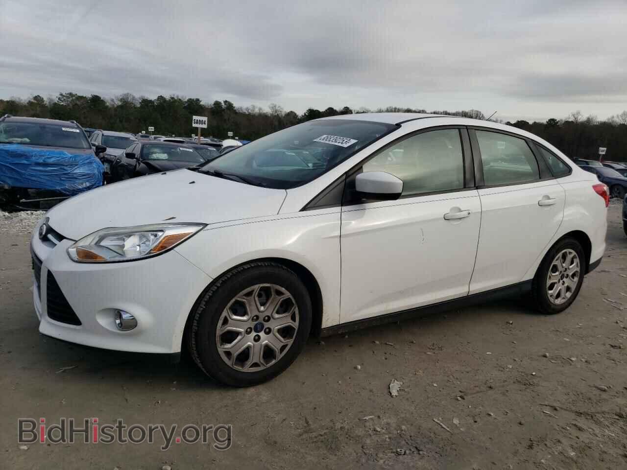 Photo 1FAHP3F24CL433130 - FORD FOCUS 2012