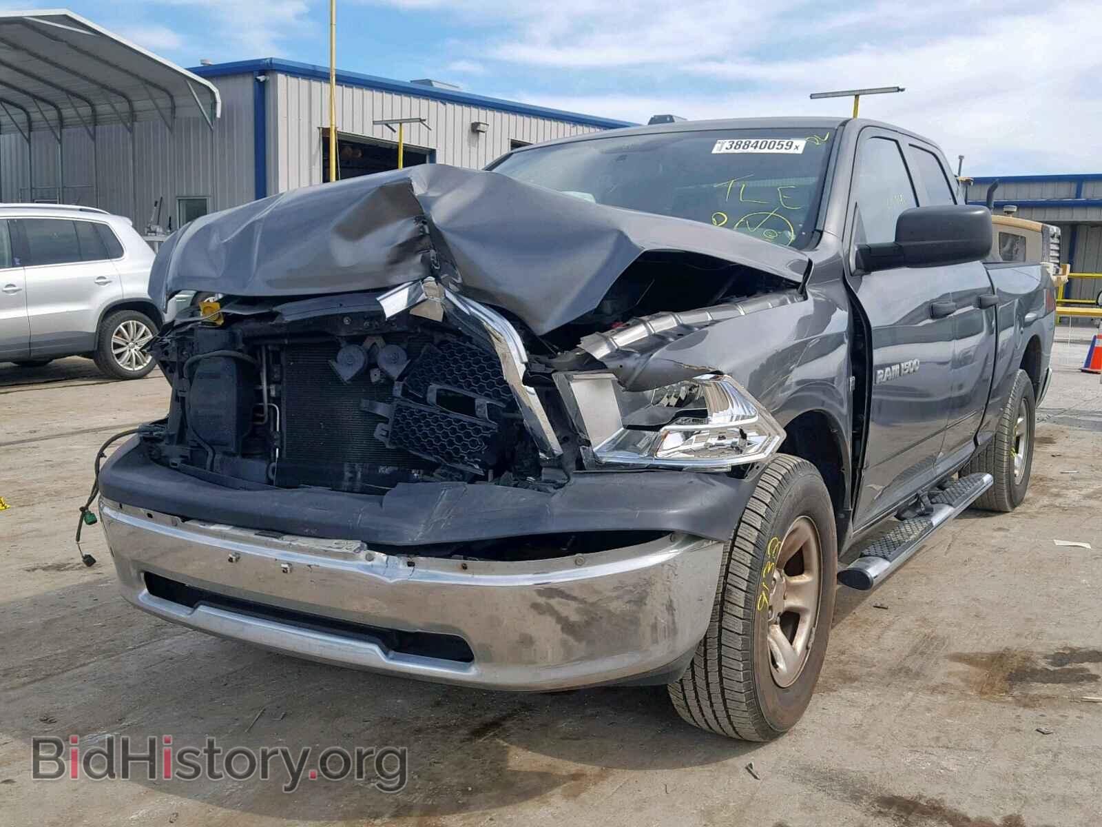 2011 DODGE RAM 1500 - VIN: 1D7RB1GT9BS635898 - Фото 2