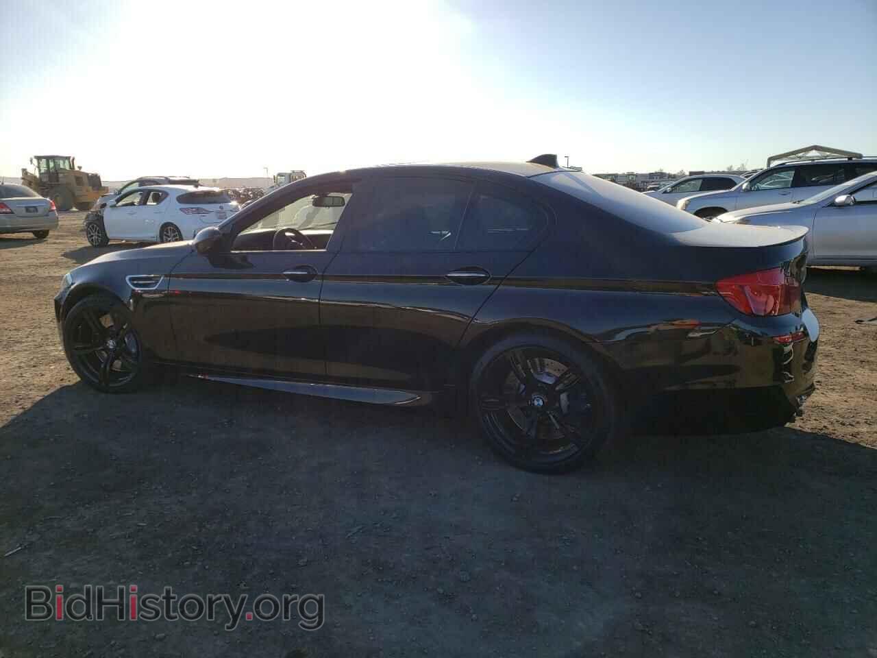 2013 BMW M5 - VIN: WBSFV9C55DD095475 - Фото 2