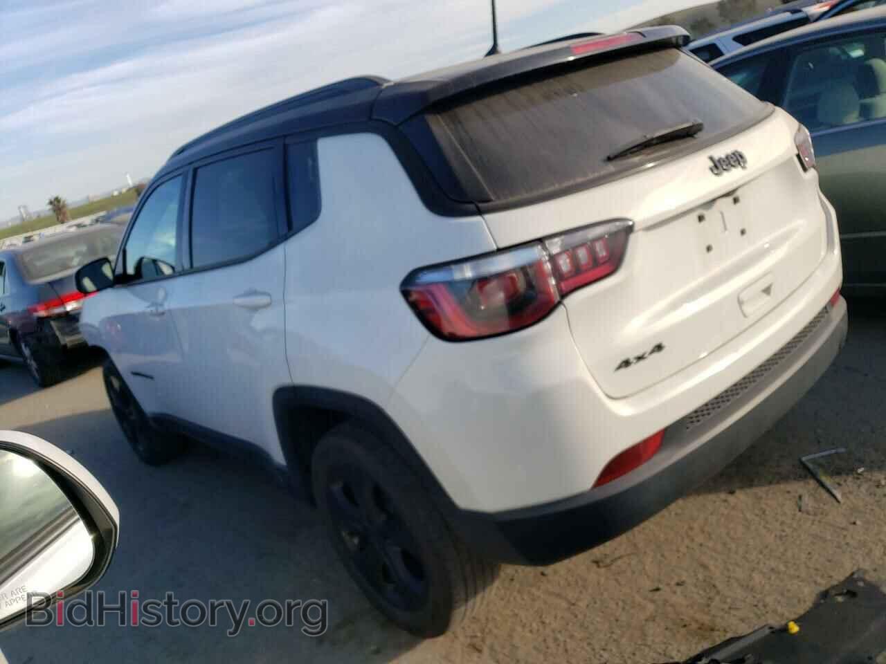 2018 JEEP COMPASS - VIN: 3C4NJDBB6JT394620 - Фото 2