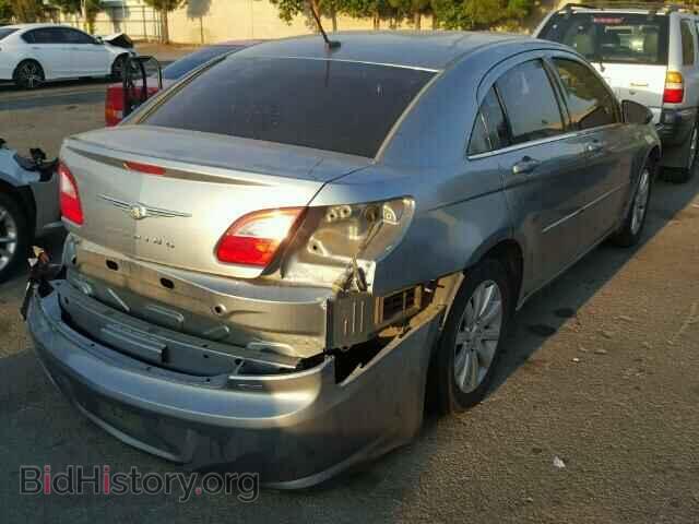 2010 CHRYSLER SEBRING - VIN: 1C3CC5FD2AN192235 - Фото 4
