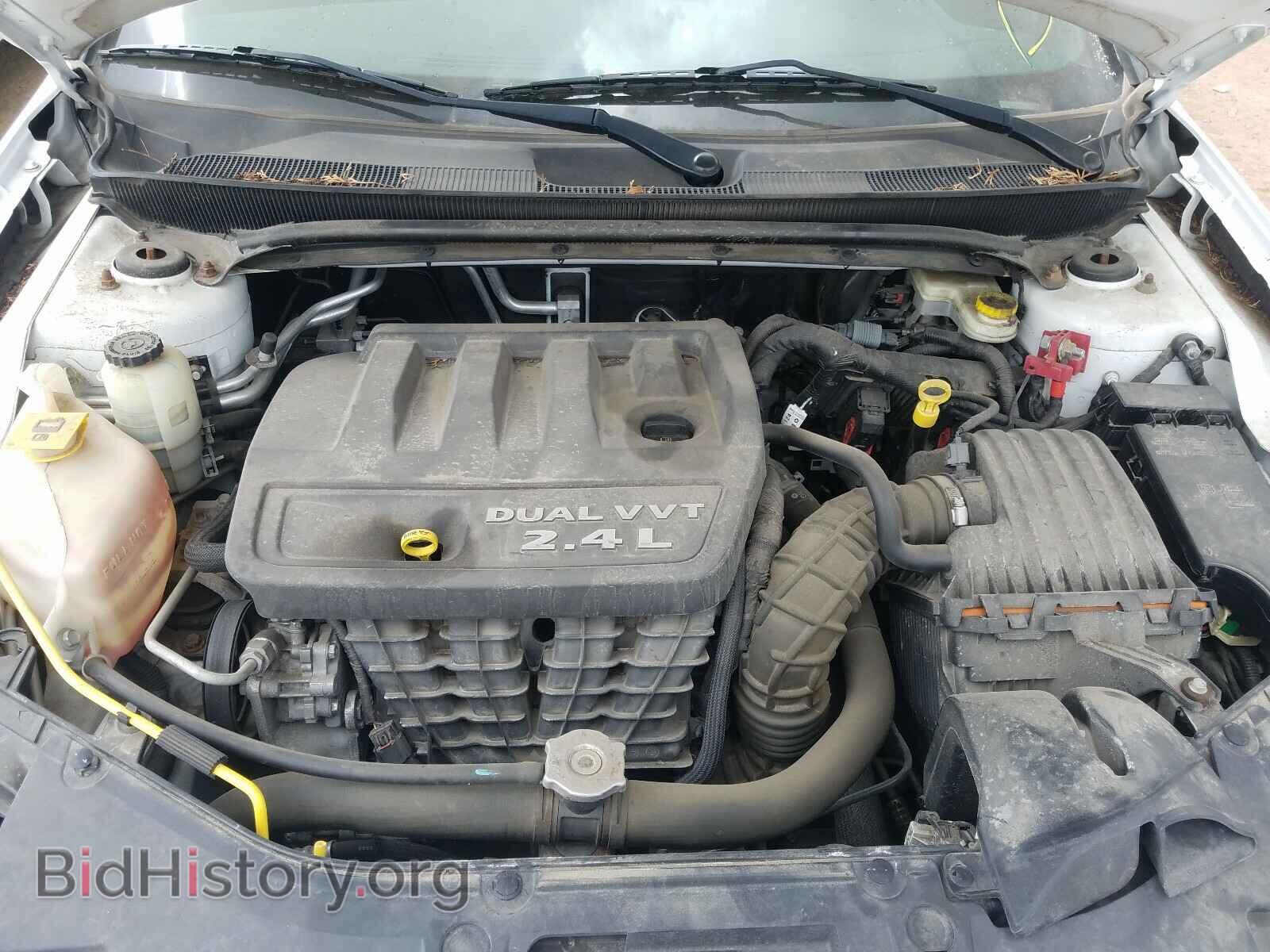2012 CHRYSLER 200 - VIN: 1C3CCBAB4CN268447 - Фото 7