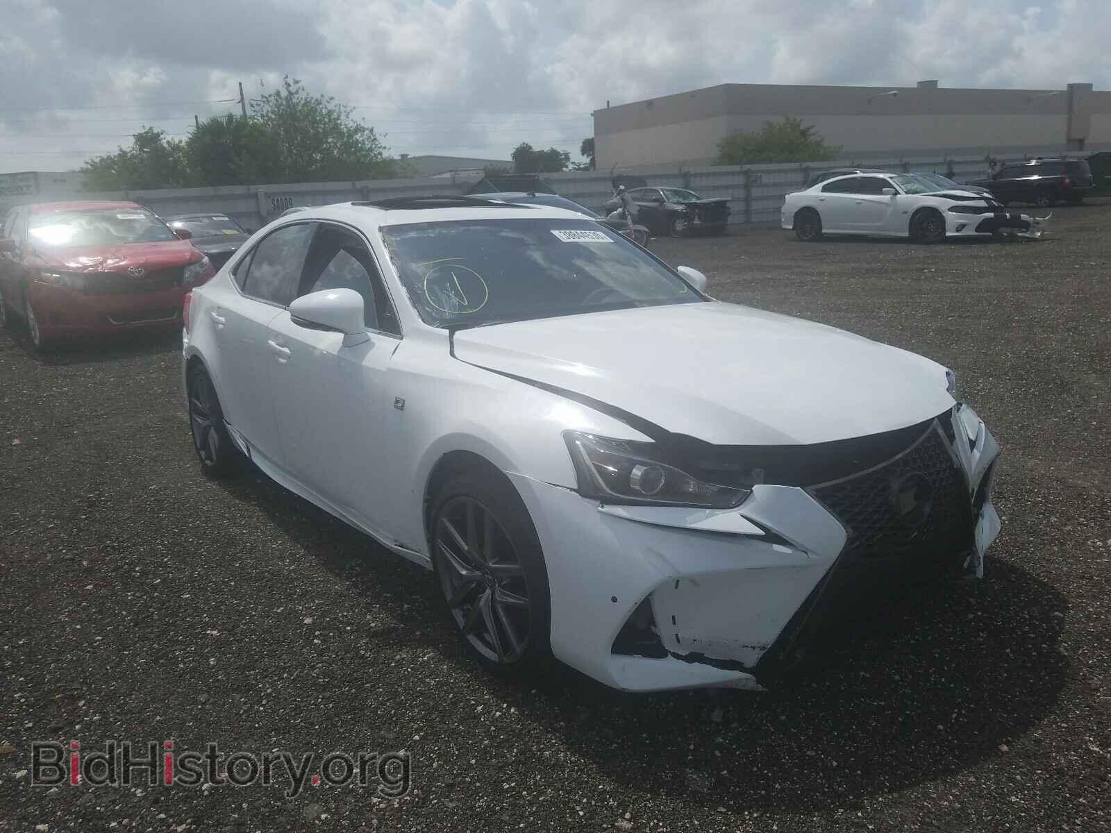 Фотография JTHBA1D29K5100755 - LEXUS IS 2019