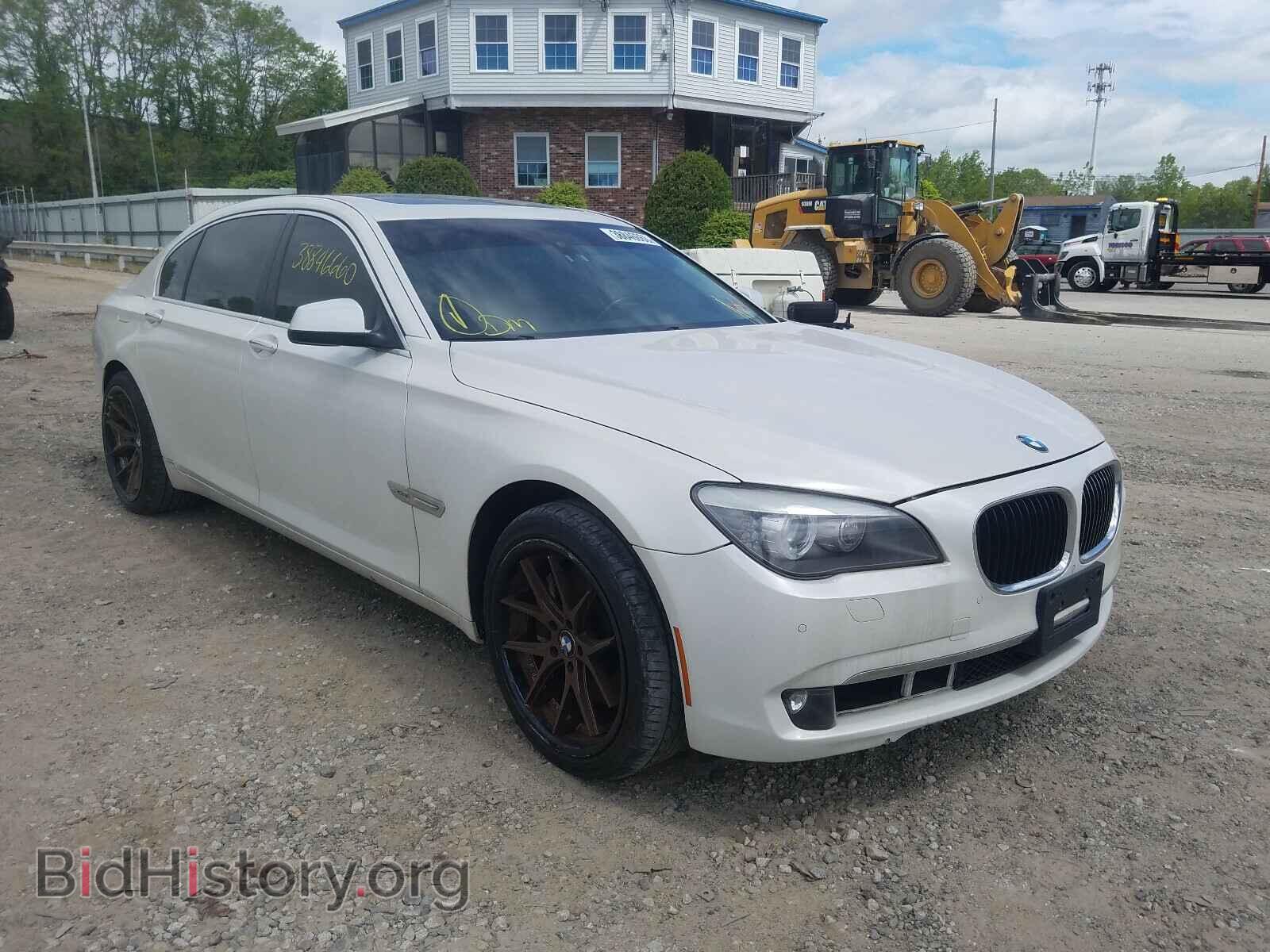 Фотография WBAKC8C58BC431853 - BMW 7 SERIES 2011