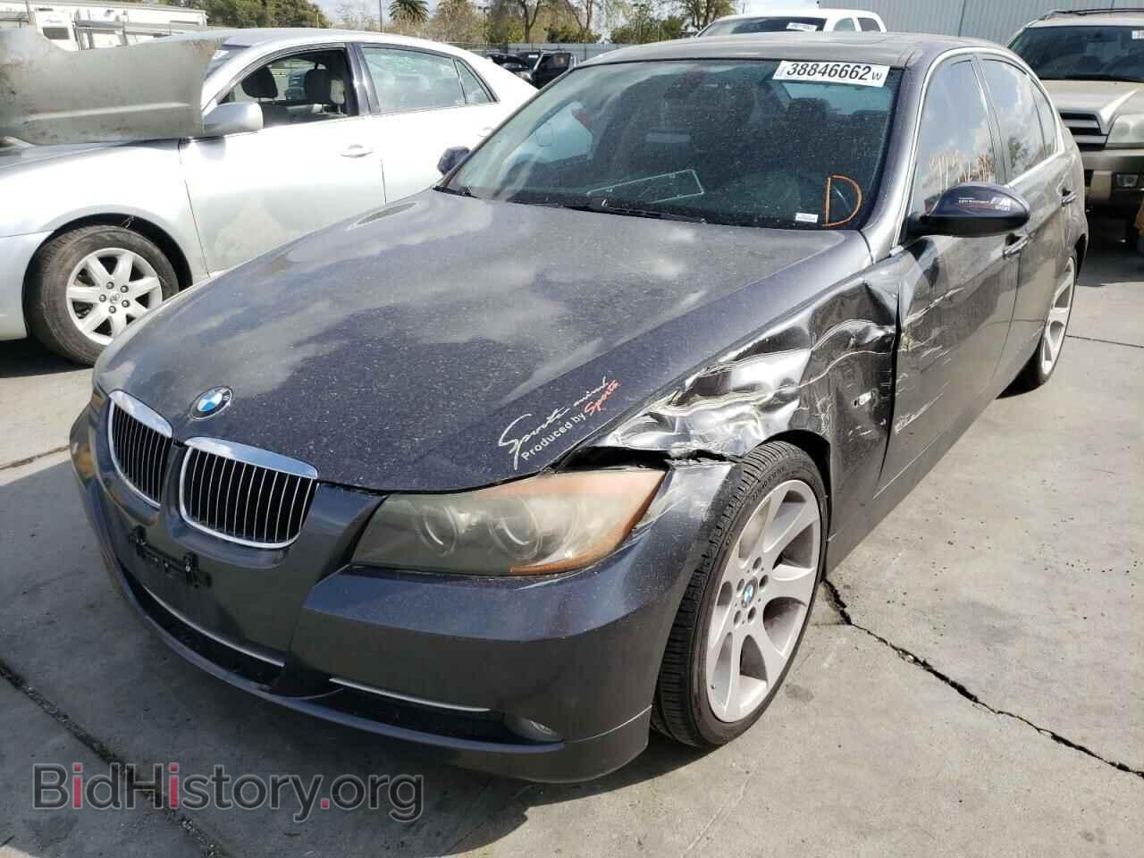 2008 BMW 3 SERIES - VIN: WBAVB73558KY64183 - Фото 2