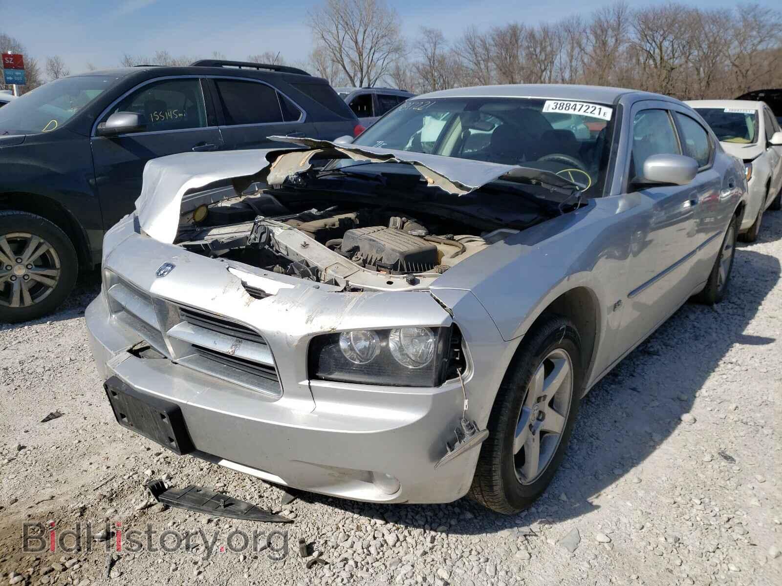 2010 DODGE CHARGER - VIN: 2B3CA3CV4AH223692 - Фото 2
