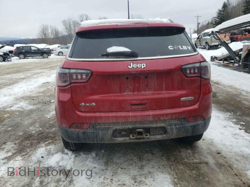 2017 Jeep COMPASS (VIN 3C4NJDBB1HT636403) — photo 6 of 14
