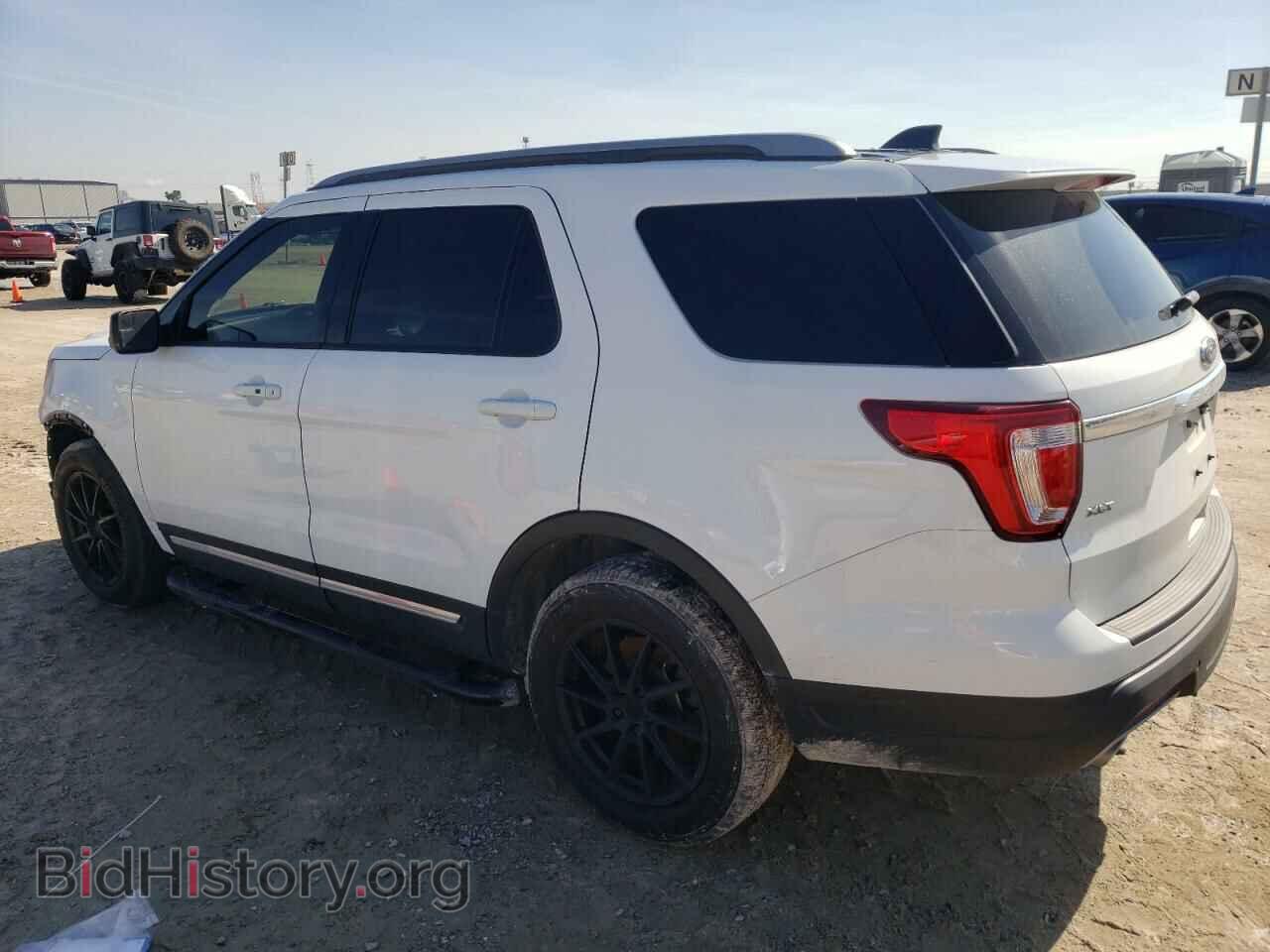 2018 FORD EXPLORER - VIN: 1FM5K7D87JGA31372 - Photo 2