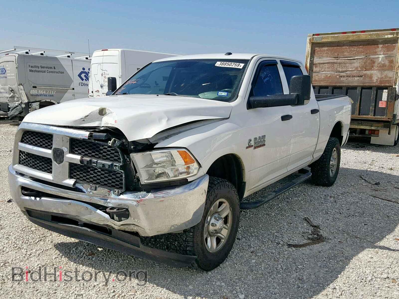 2014 RAM 2500 ST - VIN: 3C6UR5CL3EG279853 - Фото 2