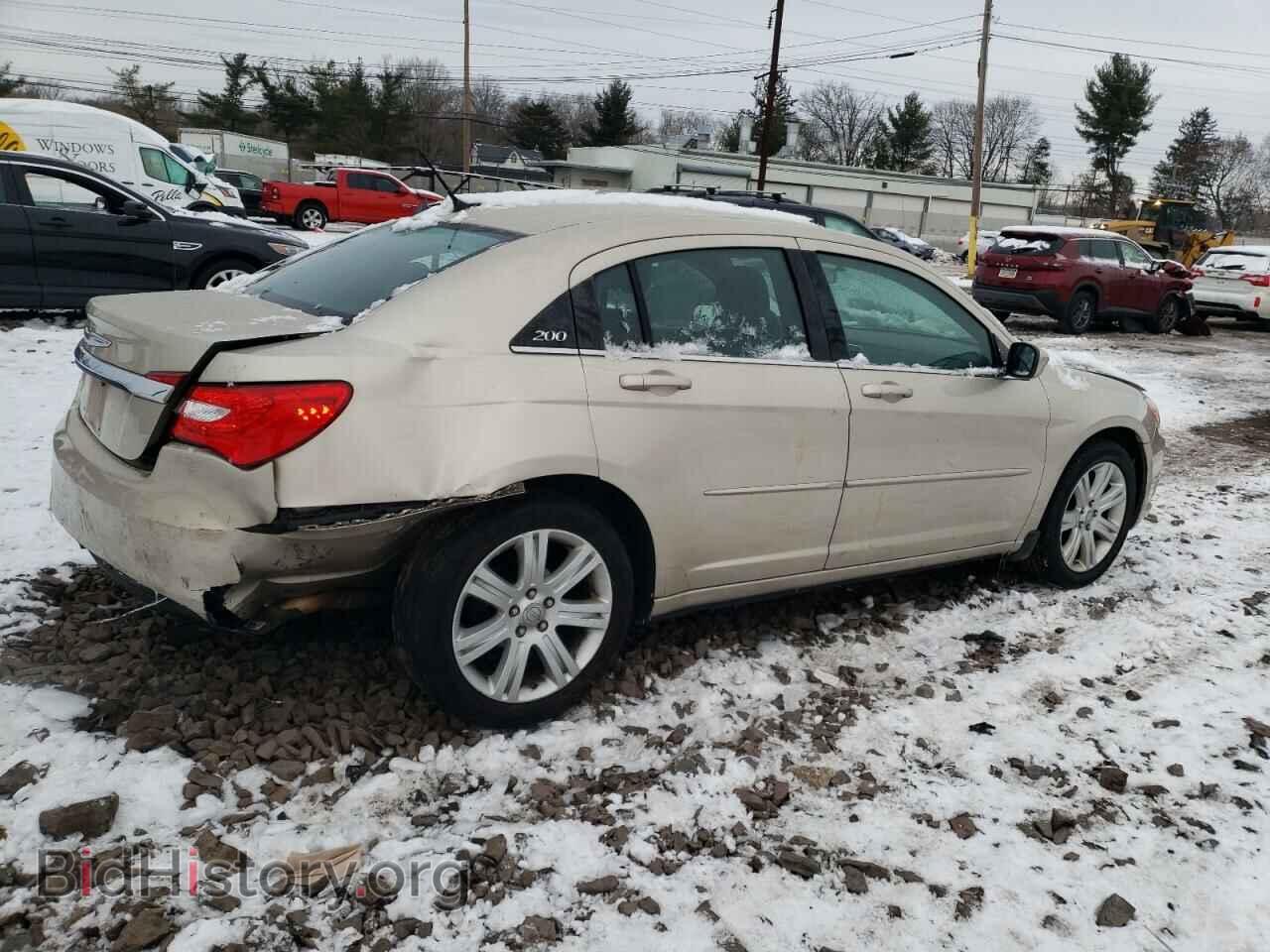 2013 CHRYSLER 200 - VIN: 1C3CCBBB8DN732145 - Фото 3