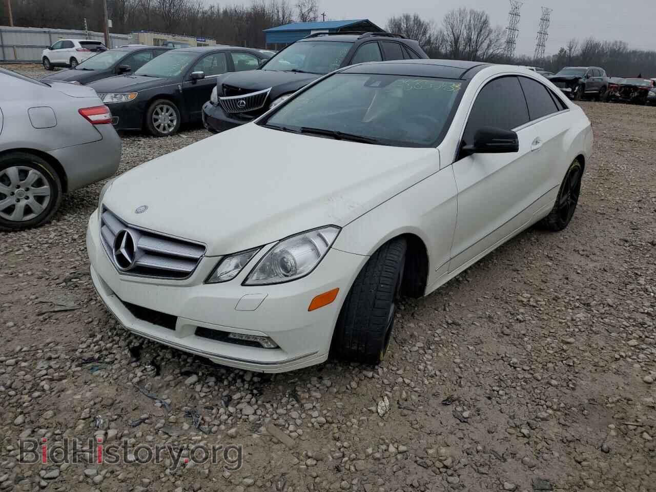 Фотография WDDKJ5GB1BF076830 - MERCEDES-BENZ E-CLASS 2011