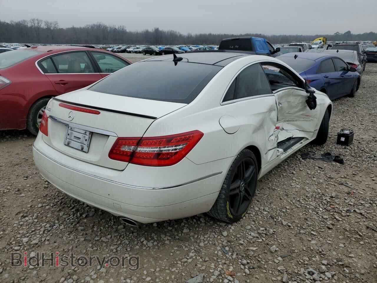 2011 MERCEDES-BENZ E-CLASS - VIN: WDDKJ5GB1BF076830 - Фото 3