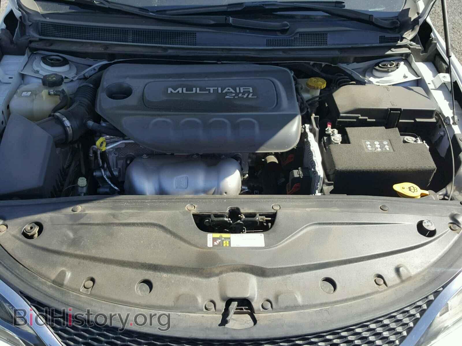 2015 CHRYSLER 200 - VIN: 1C3CCCAB9FN670815 - Photo 7