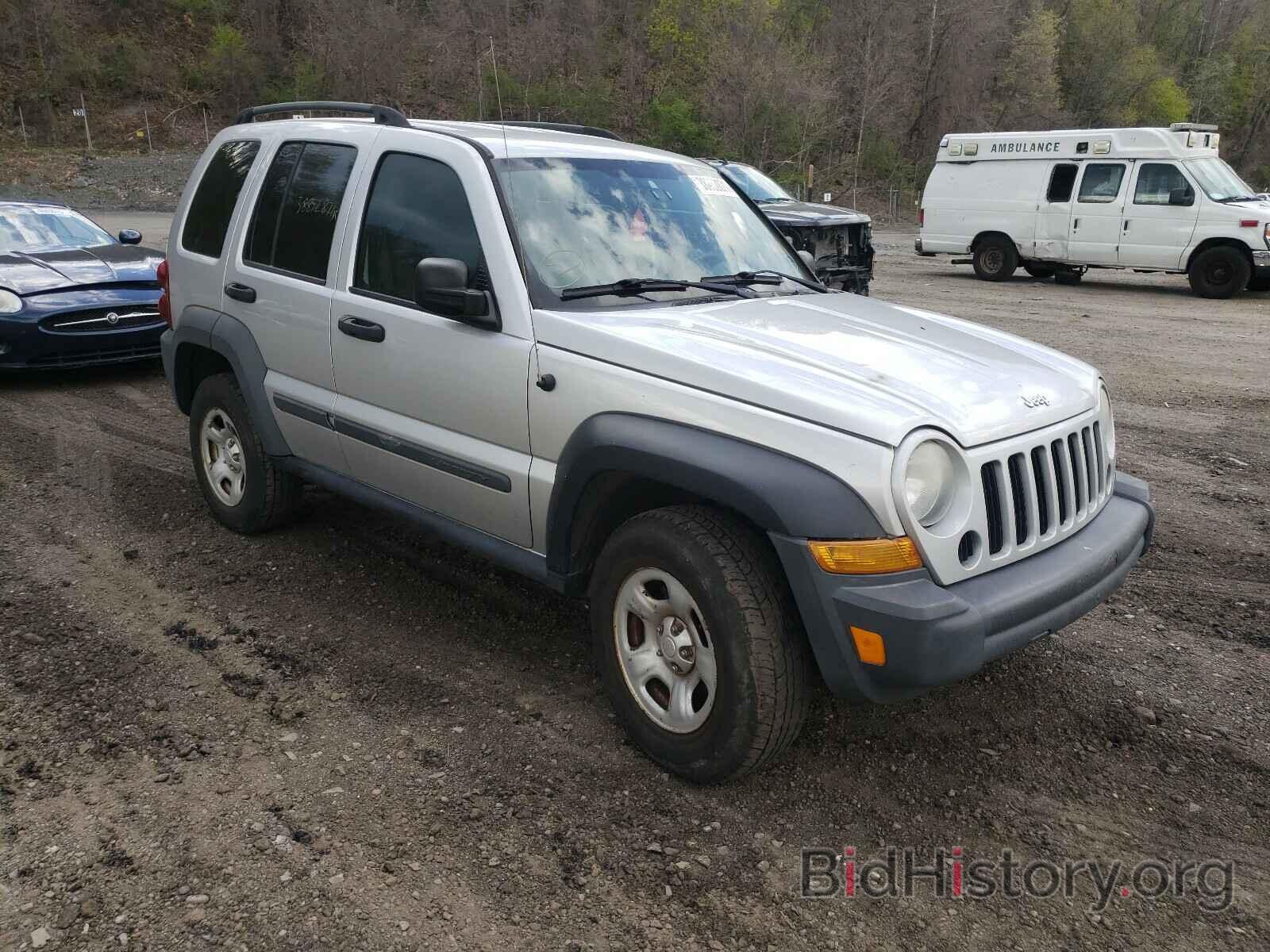 Photo 1J4GL48K87W500458 - JEEP LIBERTY 2007