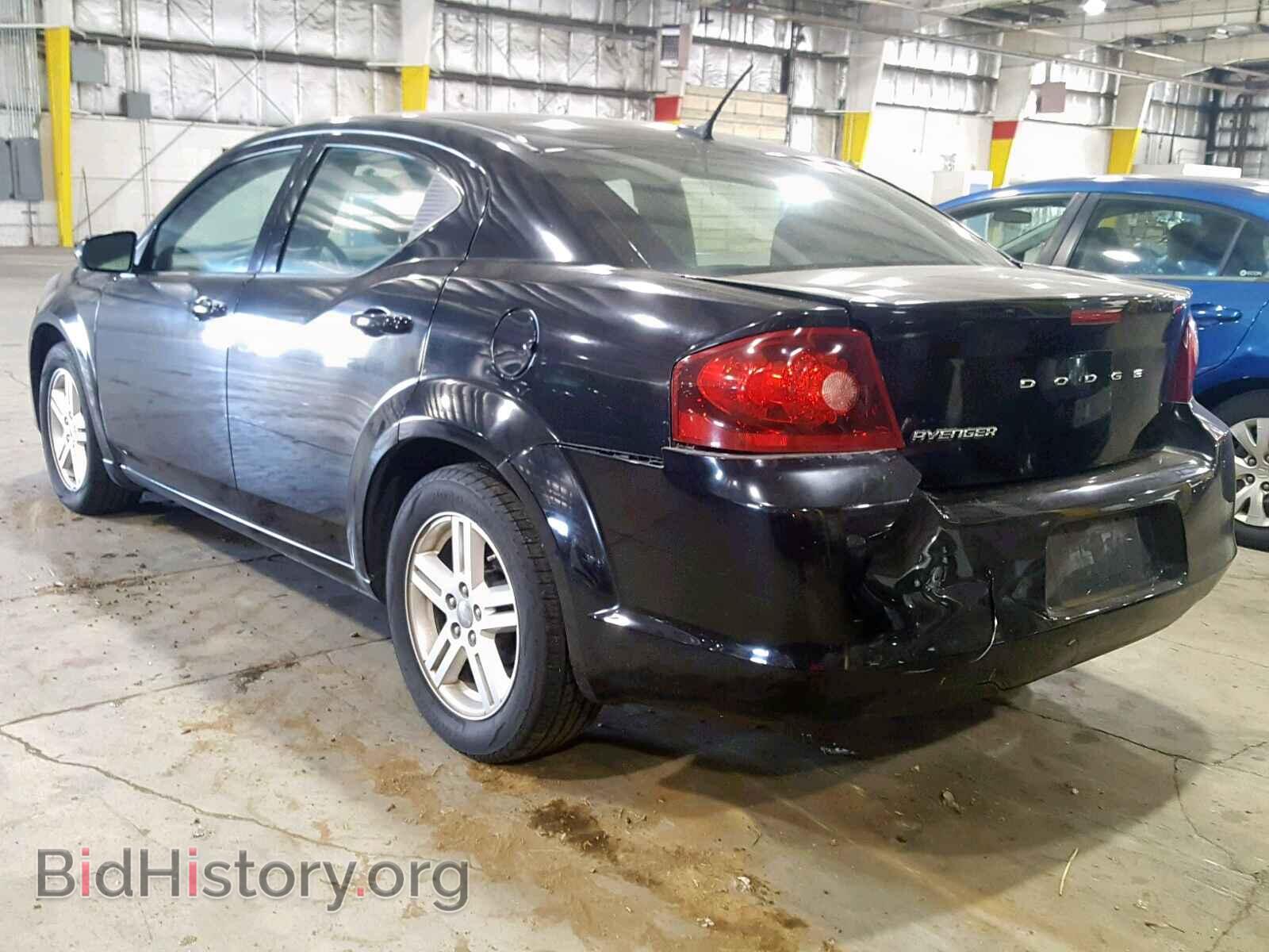 2011 DODGE AVENGER - VIN: 1B3BD1FB1BN572925 - Фото 3