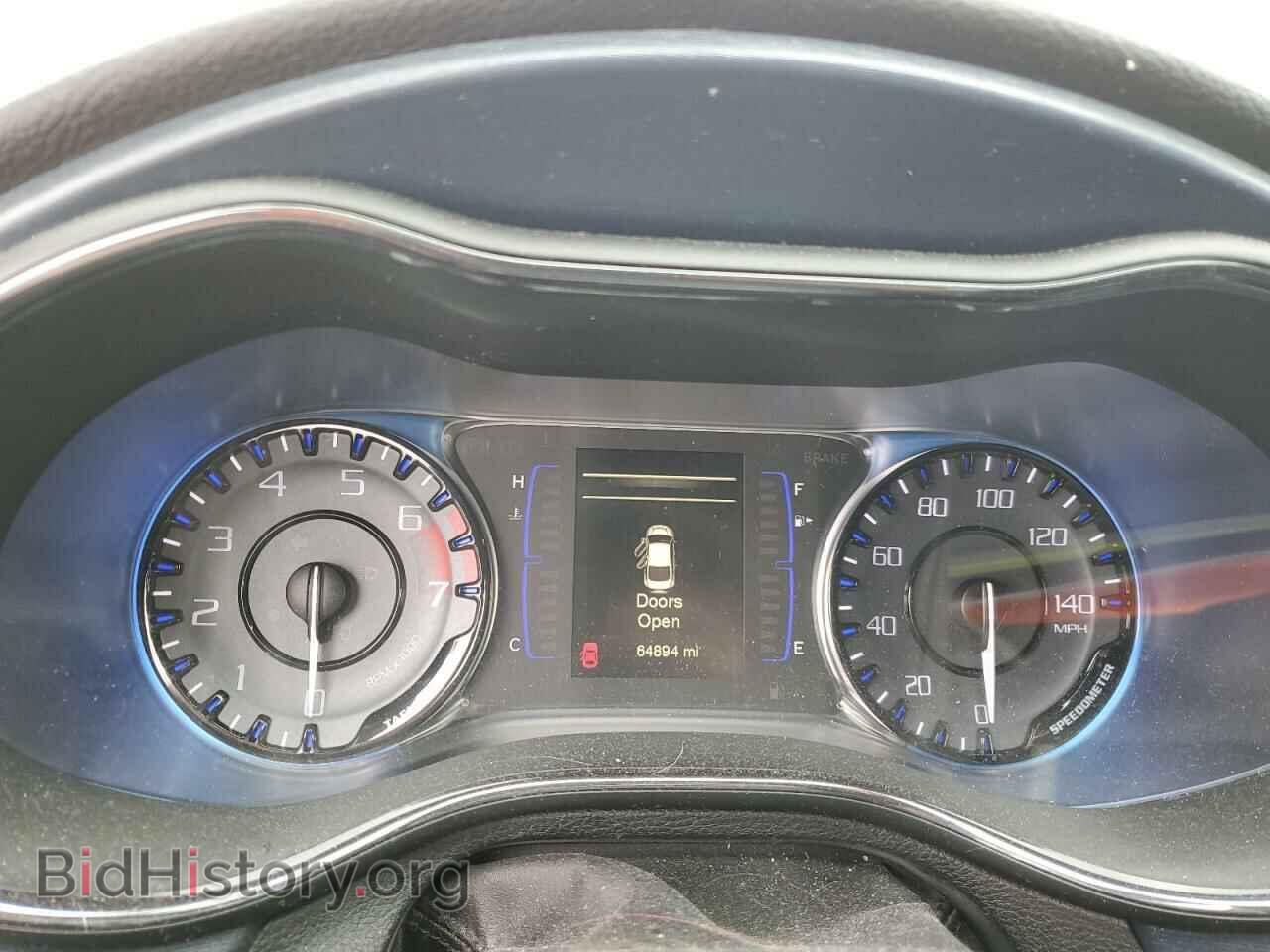 2016 CHRYSLER 200 - VIN: 1C3CCCBB8GN123910 - Фото 9