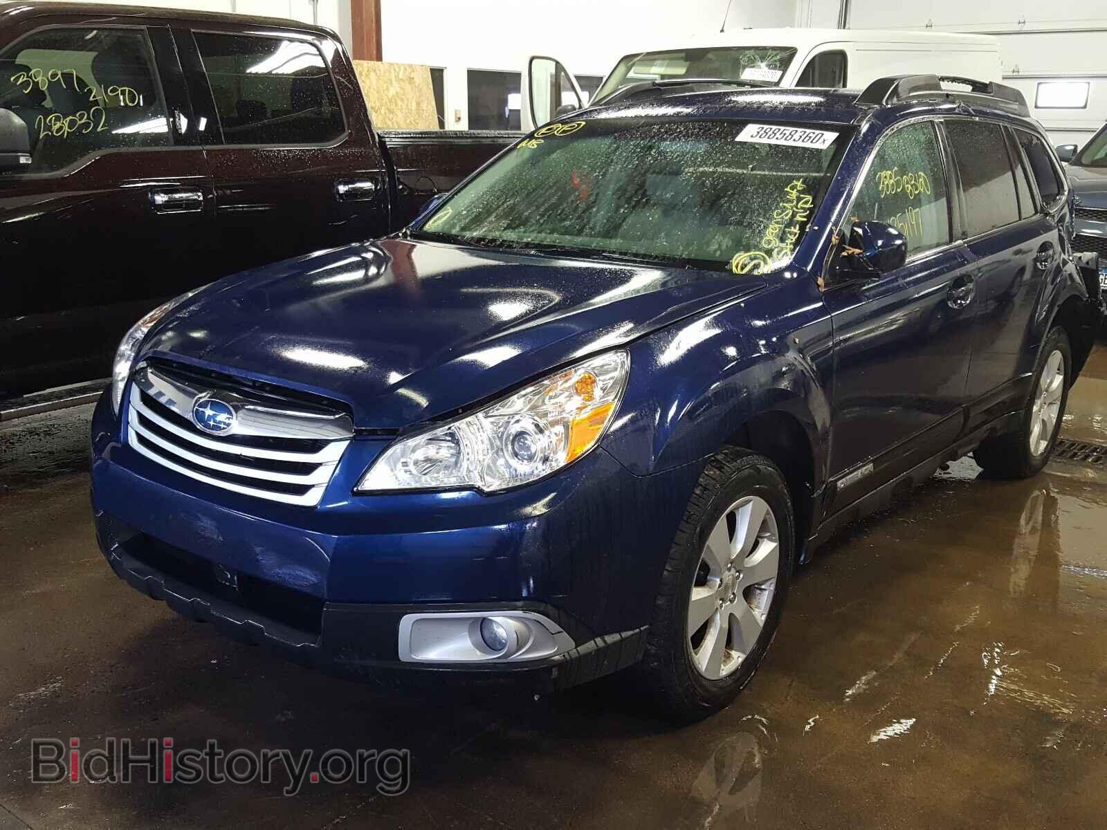 2011 SUBARU OUTBACK - VIN: 4S4BRCCC6B3438637 - Photo 2