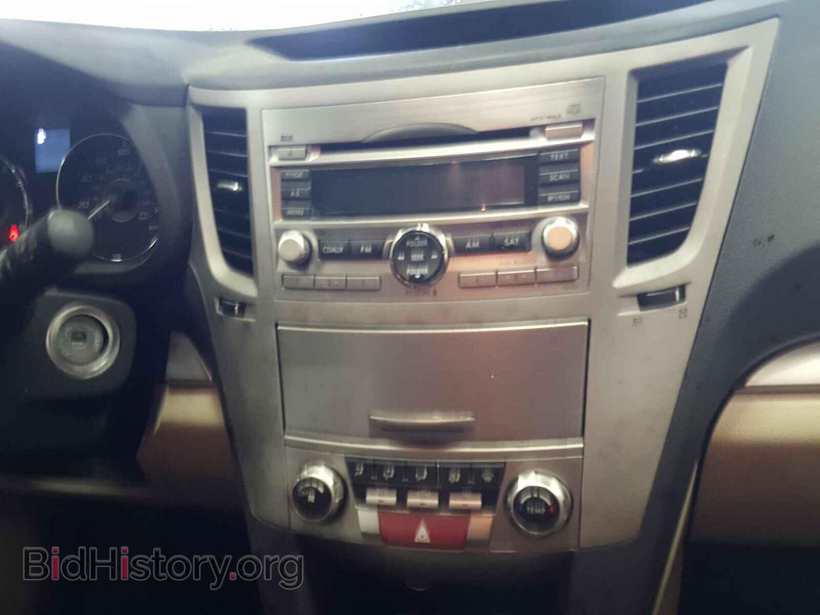 2011 SUBARU OUTBACK - VIN: 4S4BRCCC6B3438637 - Photo 9