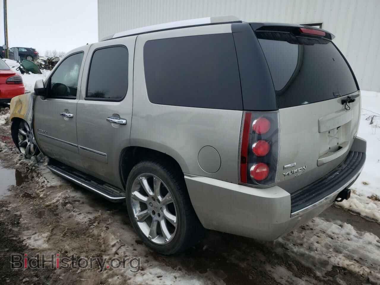 2009 GMC YUKON - VIN: 1GKFK03229R138699 - Фото 2