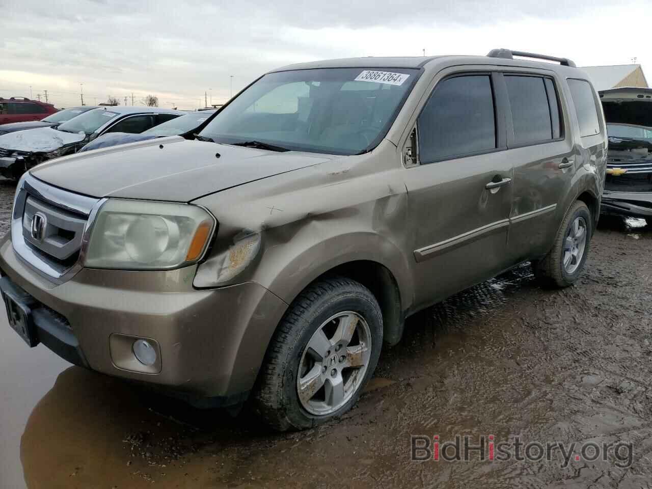 Photo 5FNYF3H57BB036579 - HONDA PILOT 2011