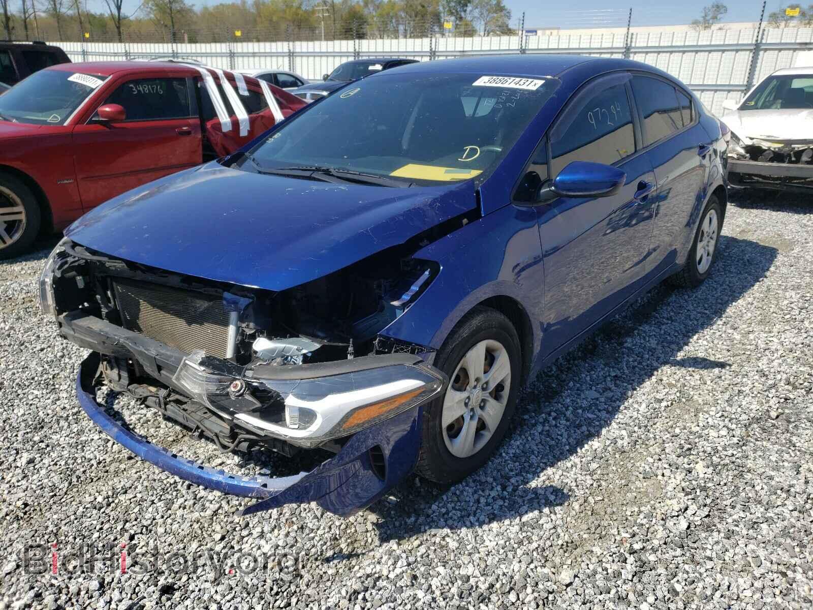 2017 KIA FORTE - VIN: 3KPFK4A7XHE088582 - Фото 2