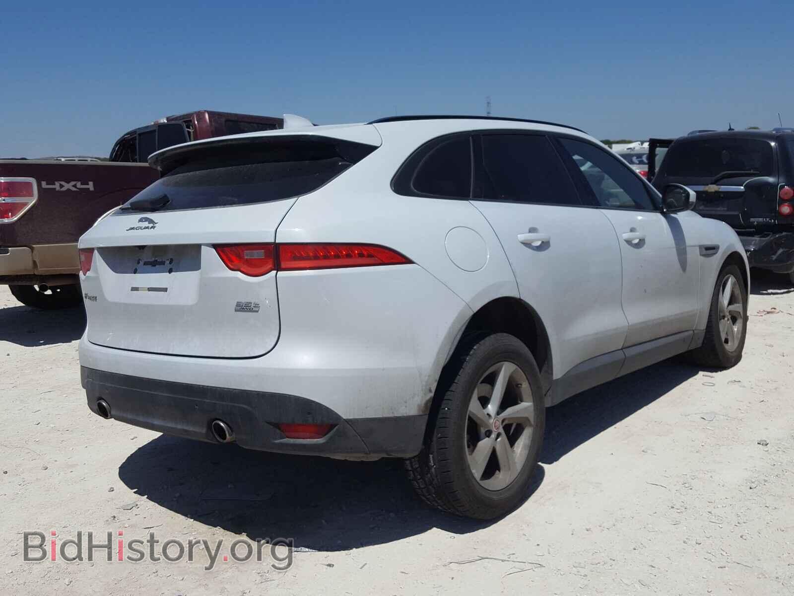 2017 JAGUAR F-PACE - VIN: SADCJ2BV7HA086822 - Фото 4