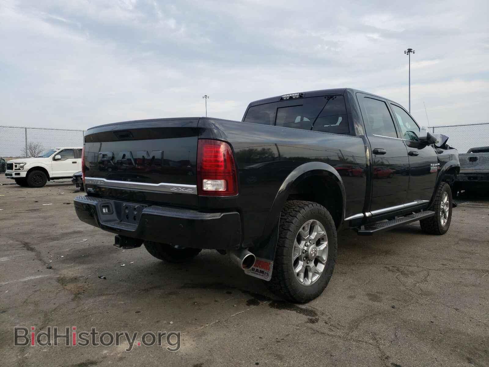 2018 RAM 3500 - VIN: 3C63R3FL3JG259270 - Фото 4
