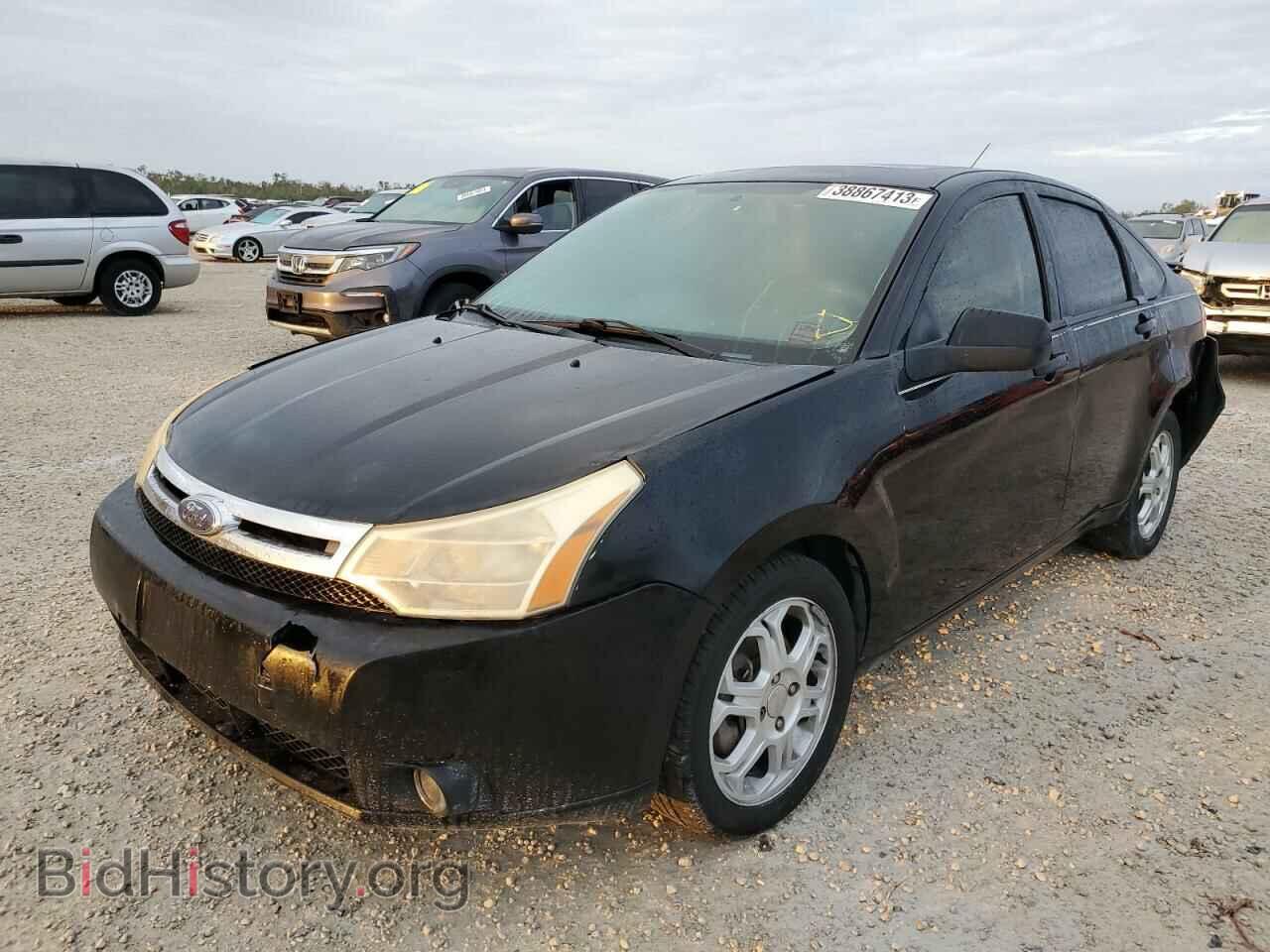 Photo 1FAHP35N28W164062 - FORD FOCUS 2008