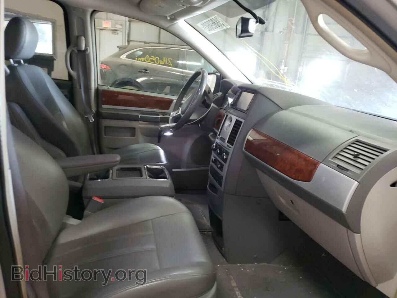 2009 CHRYSLER MINIVAN - VIN: 2A8HR54109R528352 - Фото 5