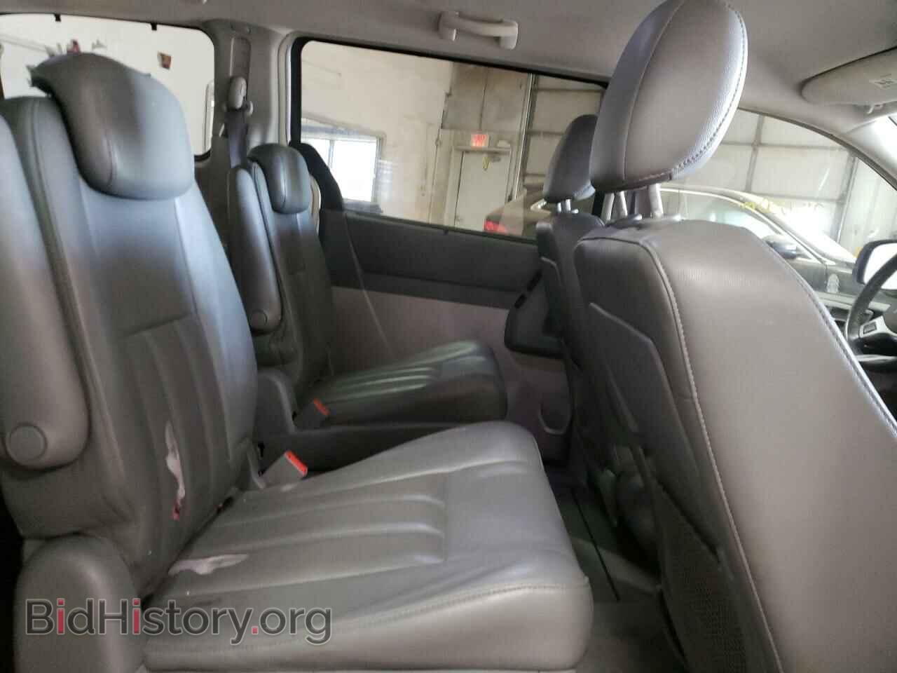 2009 CHRYSLER MINIVAN - VIN: 2A8HR54109R528352 - Фото 6