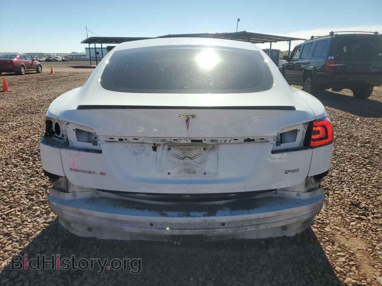 2014 TESLA MODEL S - VIN: 5YJSA1H11EFP31800 - Photo 6