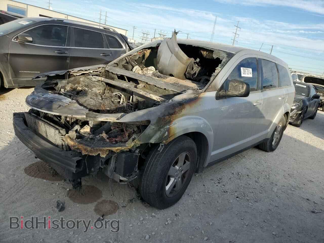 Фотография 3D4PG4FB3AT231010 - DODGE JOURNEY 2010