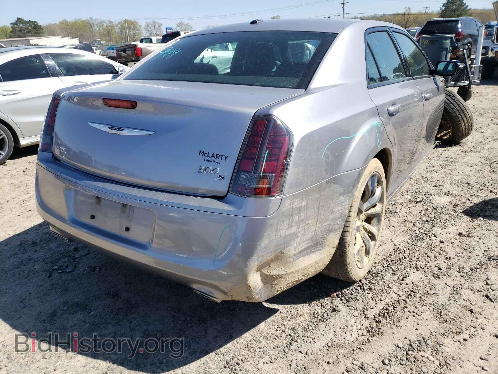 2014 CHRYSLER 300 - VIN: 2C3CCABG3EH361167 - Фото 4