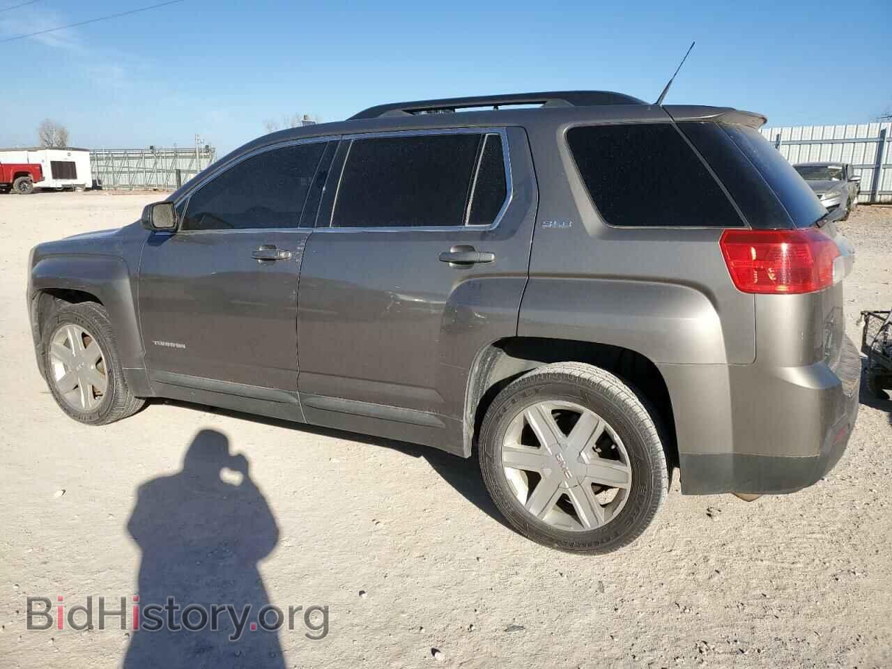 2011 GMC TERRAIN - VIN: 2CTALSEC9B6429582 - Photo 2